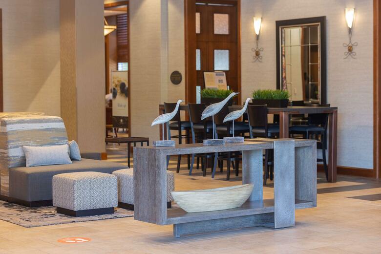 Doubletree Hotel Bay City - Riverfront