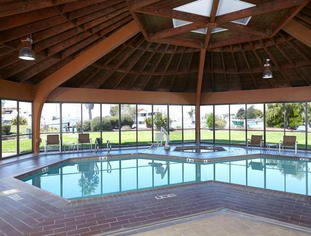 Hotel Doubletree By Hilton Berkeley - Marina