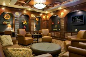 Hotel Doubletree By Hilton Berkeley - Marina