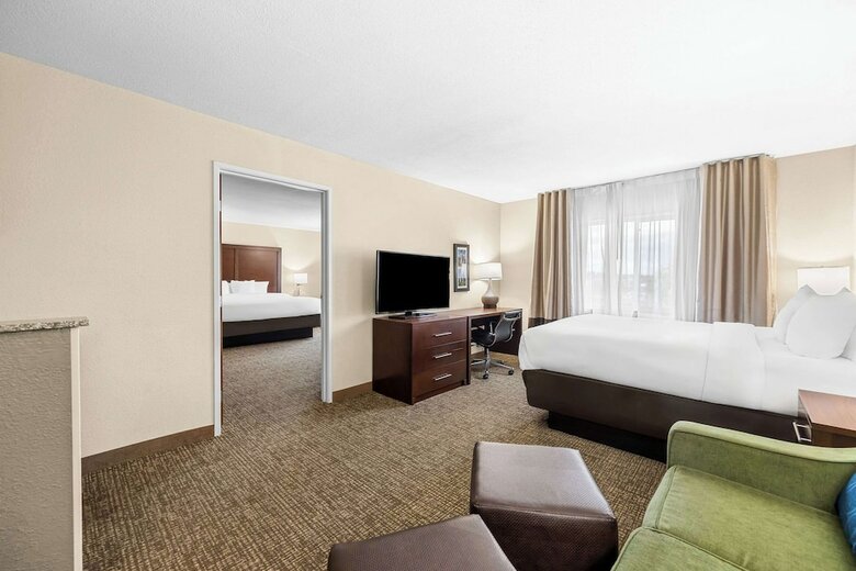 Hotel Quality Inn & Suites