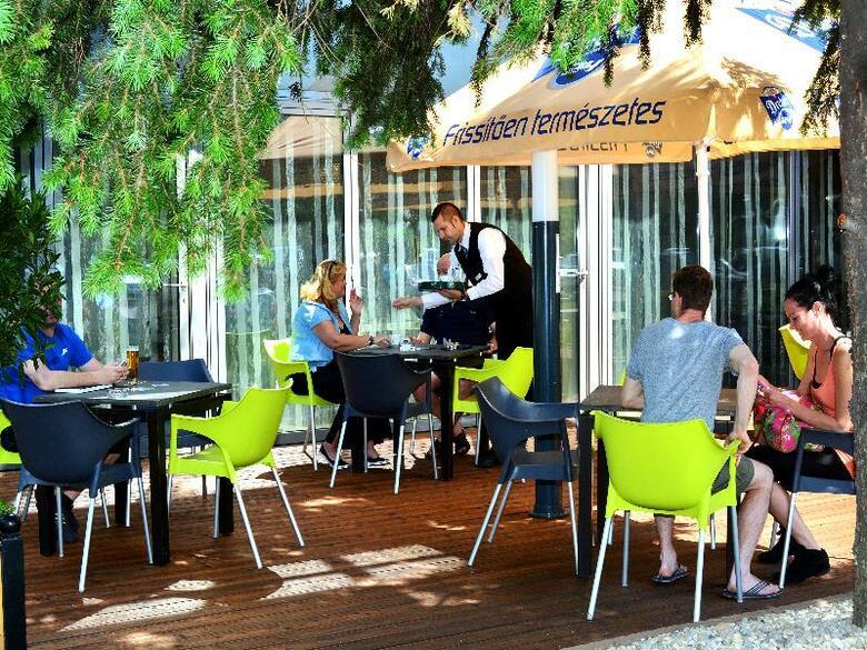 Expo Congress Hotel