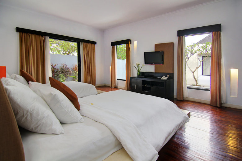 Hotel Seminyak Suite Villa