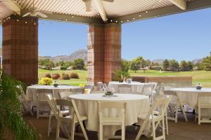 Hotel Embassy Suites Phoenix - Scottsdale