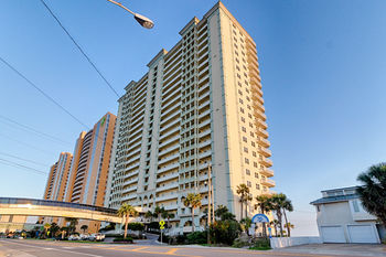 Hotel Resortquest Rentals At Celadon Beach Resort