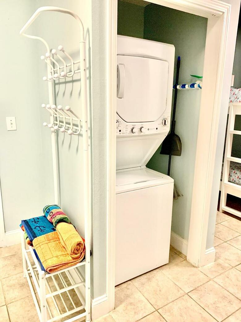 Hotel Laketown Wharf