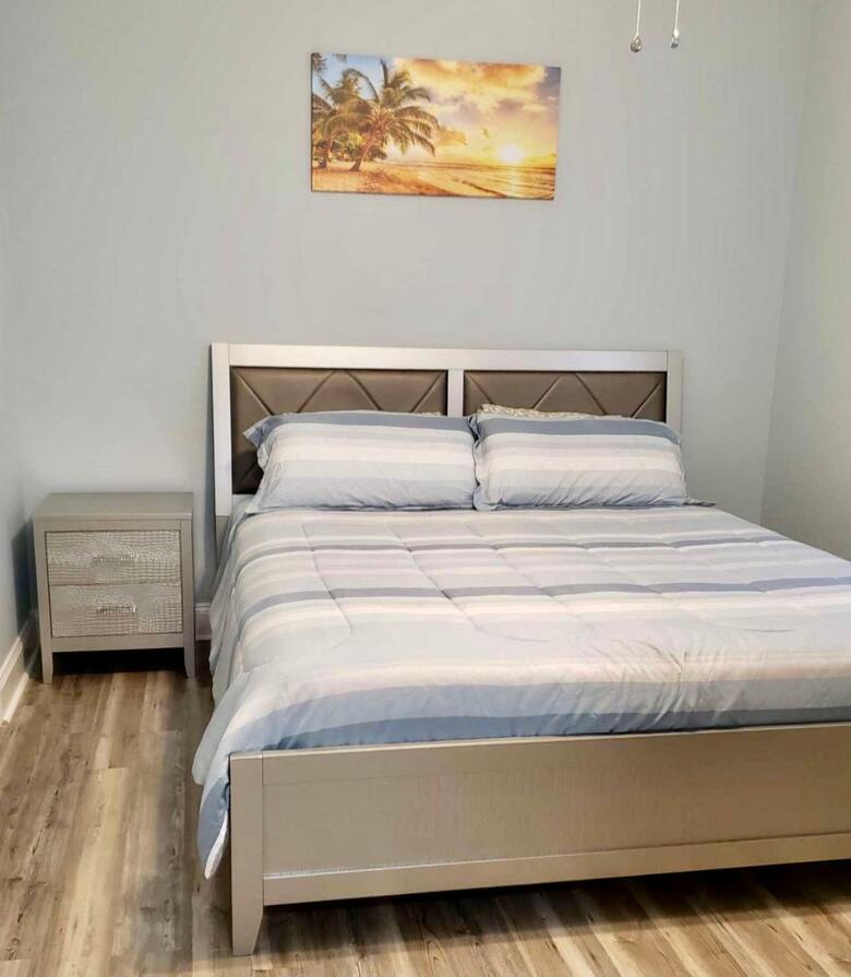 Hotel Laketown Wharf