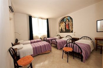 Bed & Breakfast Barbara House - Guest House