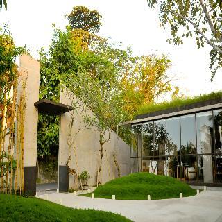 Hotel Uma Sapna