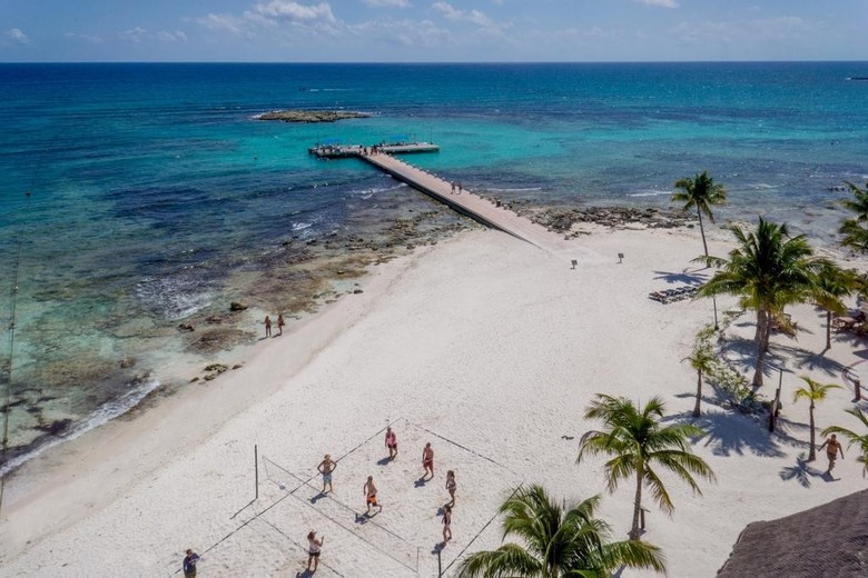 Barcelo Maya Beach Hotel