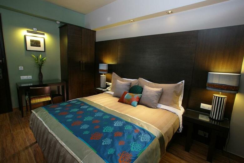 Hotel Justa The Residence Gurgaon