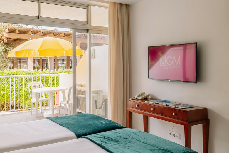 Hotel Muthu Clube Praia Da Oura