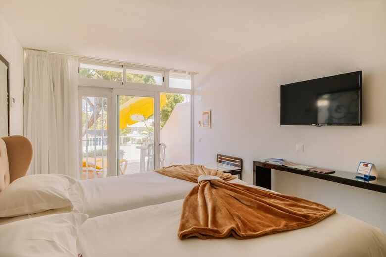 Hotel Muthu Clube Praia Da Oura