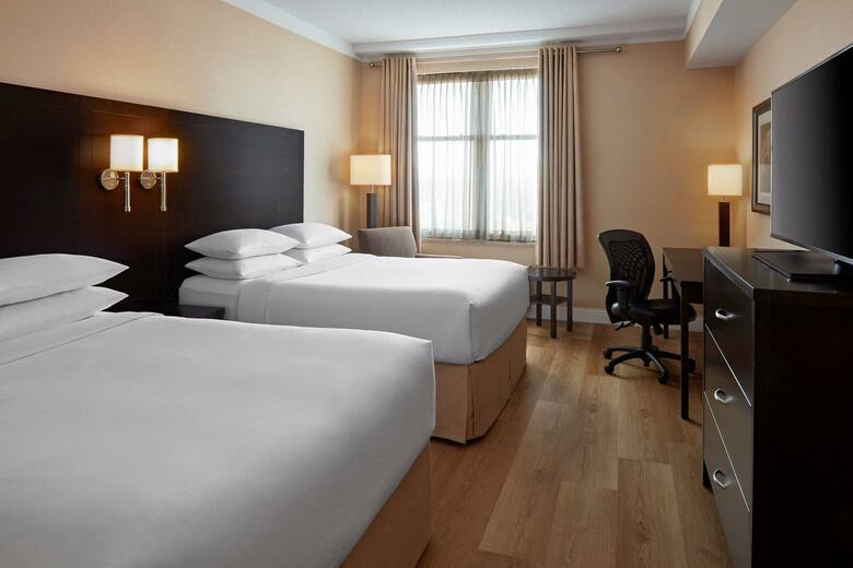 Hotel Delta Guelph