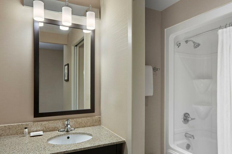 Hotel Delta Guelph