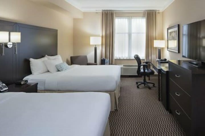 Hotel Delta Guelph