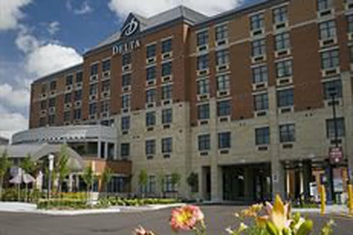 Hotel Delta Guelph