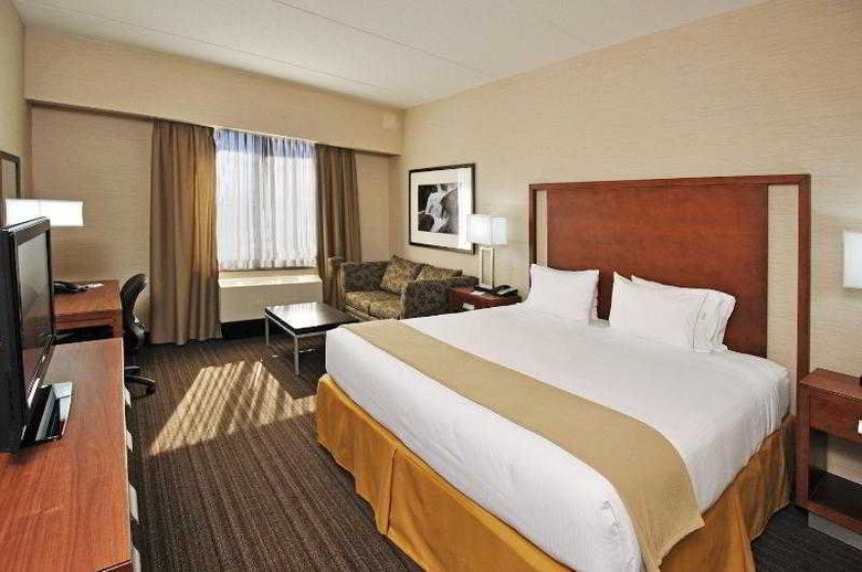Holiday Inn Express Hotel & Suites Vaughan-southwest