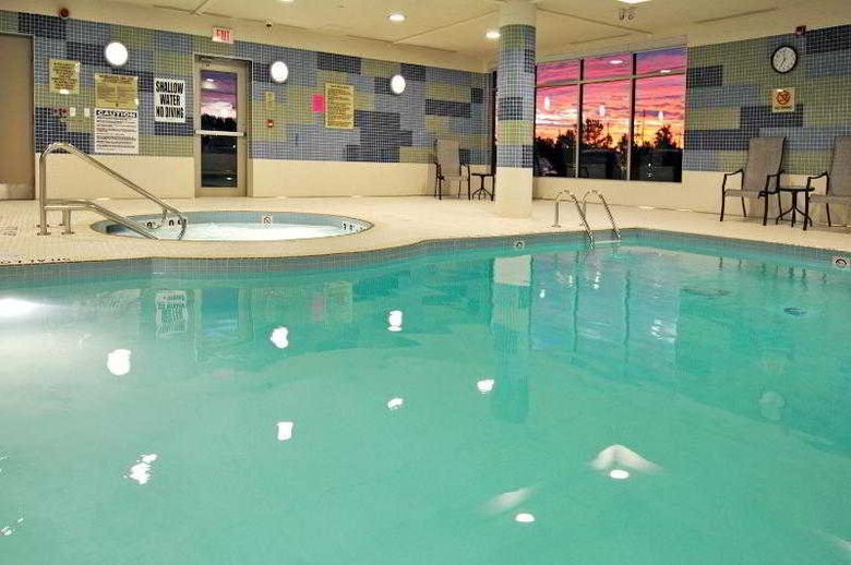 Holiday Inn Express Hotel & Suites Vaughan-southwest