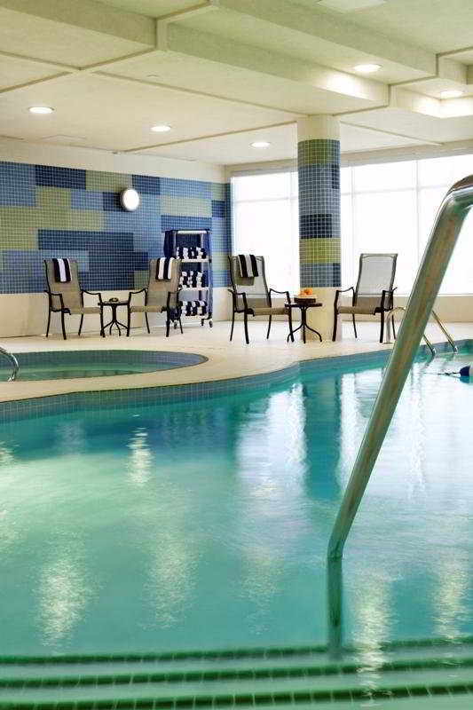 Holiday Inn Express Hotel & Suites Vaughan-southwest