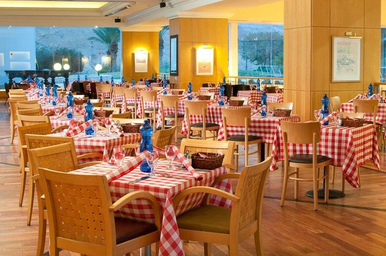 Le Meridien Dead Sea Hotel