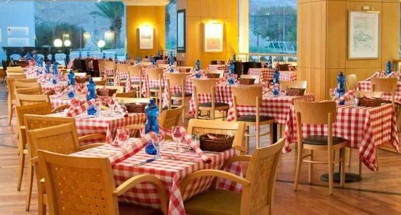 Le Meridien Dead Sea Hotel