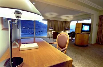 Le Meridien Dead Sea Hotel