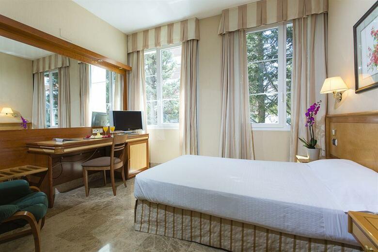 Hotel Vp Jard�n De Tres Cantos