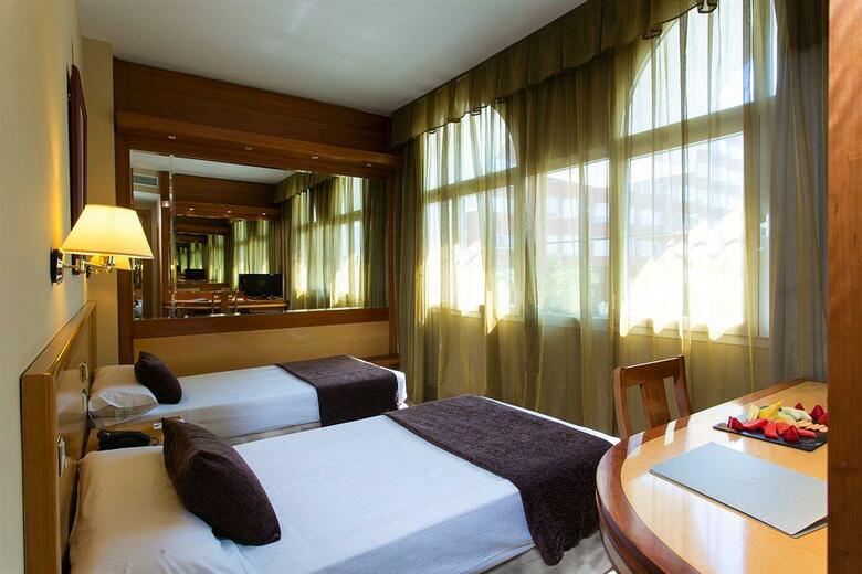 Hotel Vp Jard�n De Tres Cantos