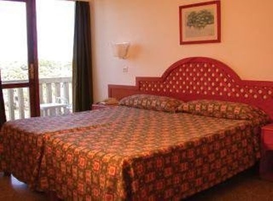 Apartamentos Pinos Playa