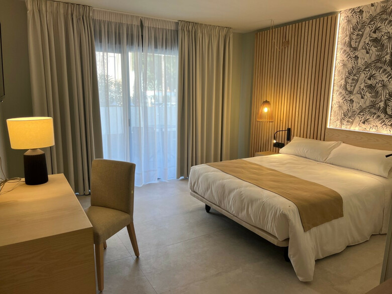 Hotel Noy