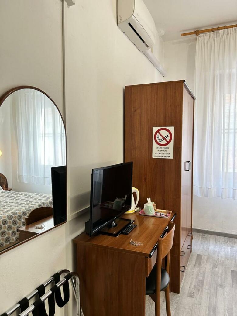 Hotel Cecile