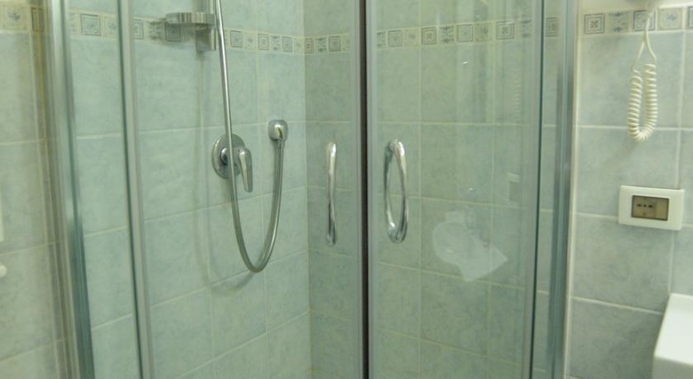 Hotel Rental In Rome 2000