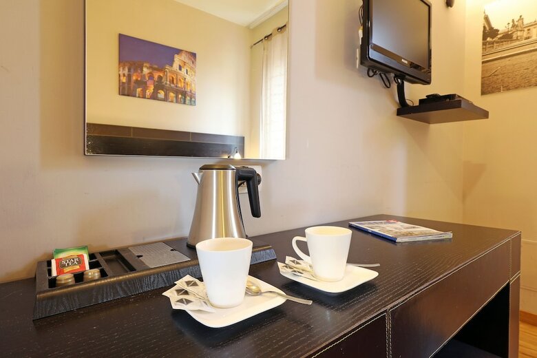 Bed & Breakfast Sotto Il Sole Di Roma