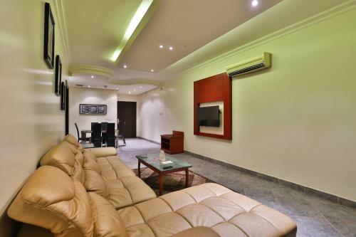 Apartamento Al Yamama Palace - Al Salam Branch