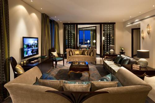 Hotel Al Faisaliah Suites