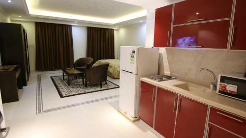 Marsa Al Hamra Hotel Apartments