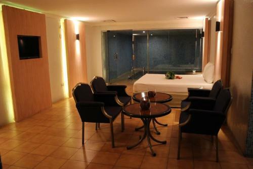 Lazourd Palace Hotel Apartments