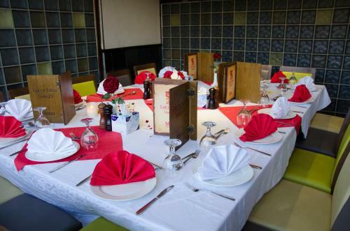 Lazourd Palace Hotel Apartments