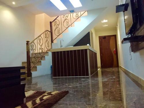 Gold Inn Hotel