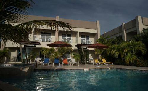Costa Esmeralda Village