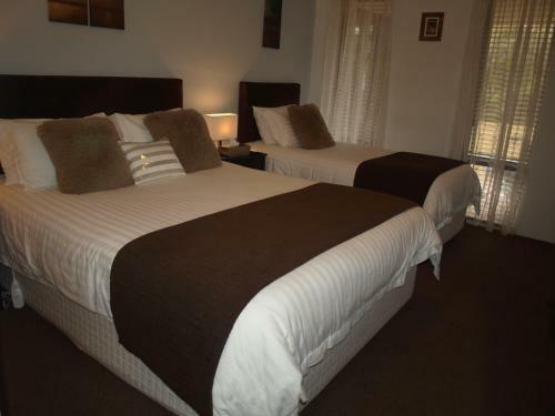 Baudins Of Busselton B&B
