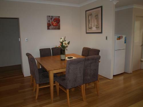 Baudins Of Busselton B&B