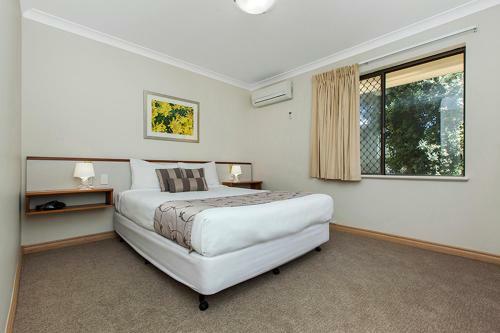 Hotel Silver Sands Resort Mandurah