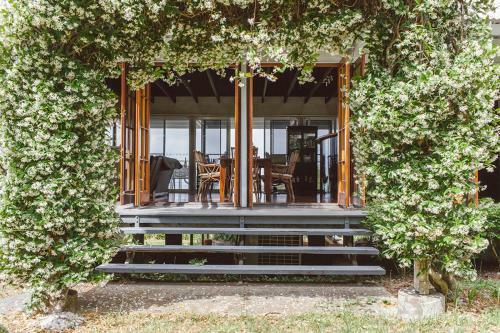The Retreat Tamborine Mountain
