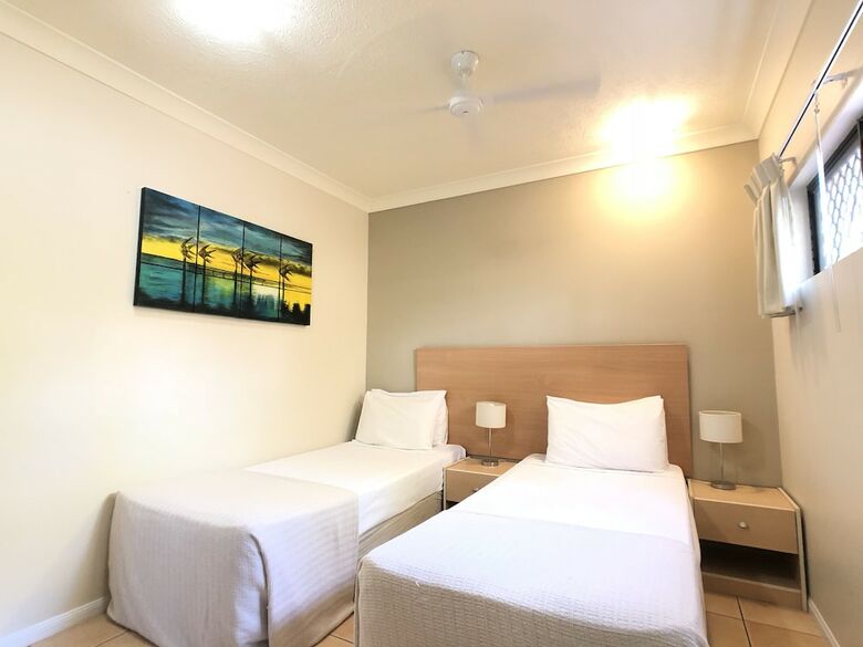Aparthotel City Plaza Apartments