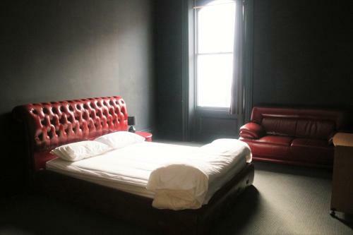 Albergue Backpackers Imperial Hotel