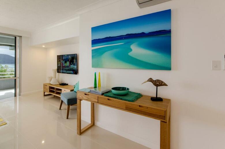 Fully Renovated Frangipani Beach Front Apartments