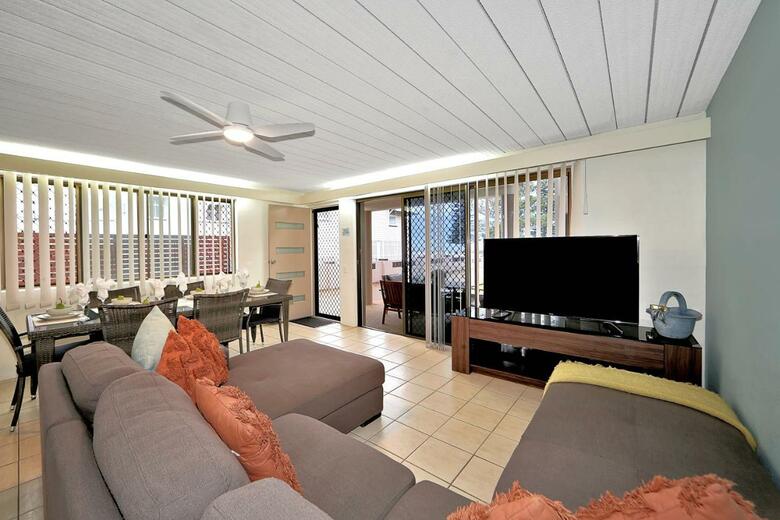 Nautilus Beachside Apartments