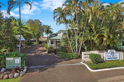 Hotel Coral Beach Noosa Resort
