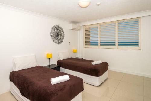 Aparthotel Breakers North Absolute Beachfront Apartments
